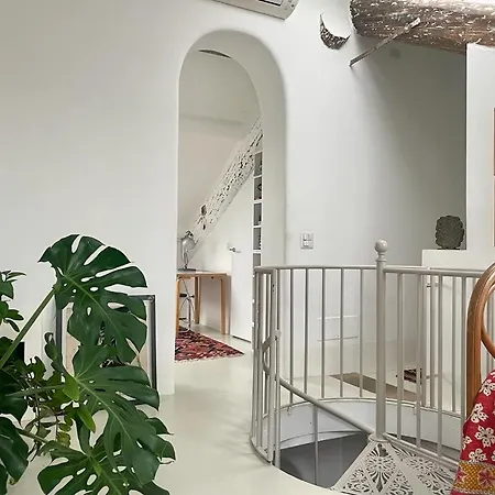 Special With A View Of The Navigli Appartement Milaan